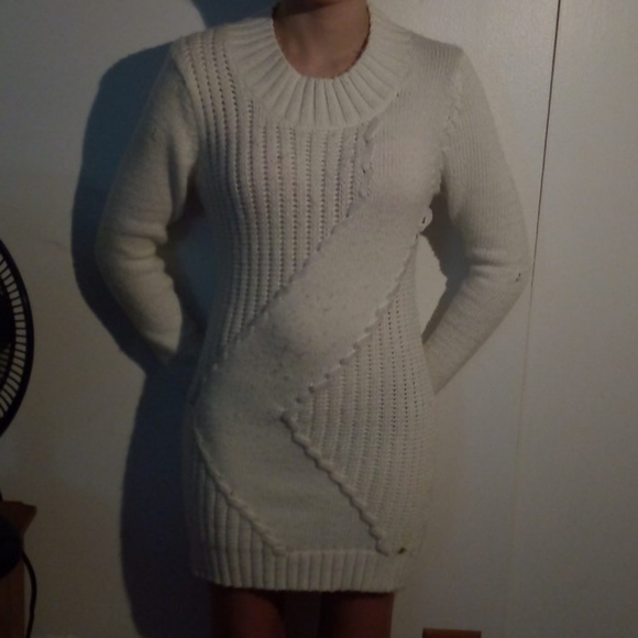 Dress - Picture 1 of 3